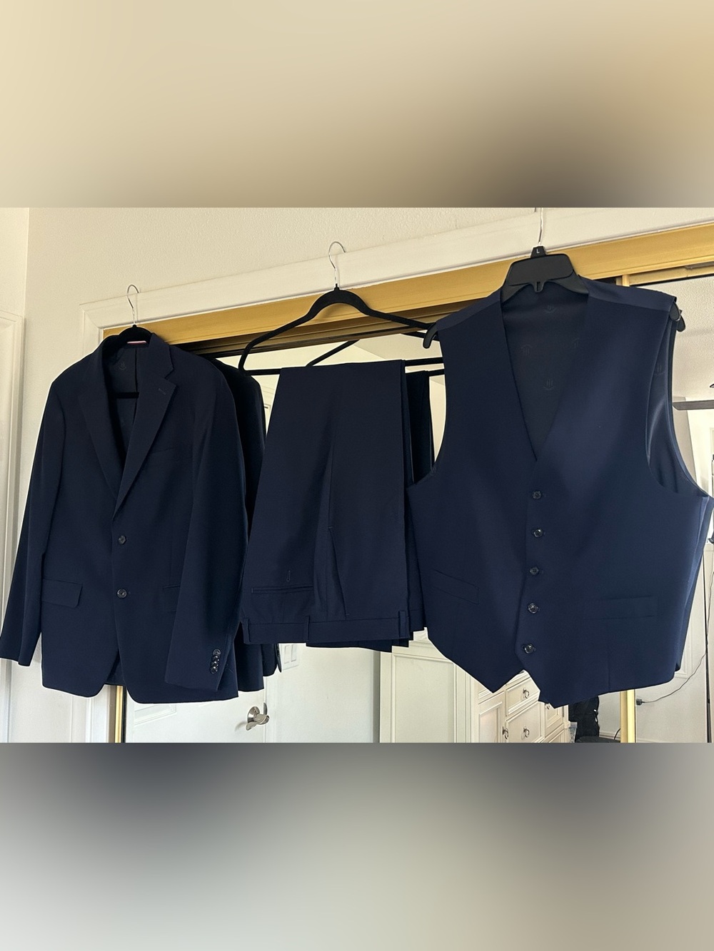 Tommy Hilfiger Mens Modern-Fit Wool TH-Flex Stretch 3 Piece Suit 42R 34x32 Large